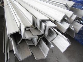 İnşaat Yapısal Sıcak Haddelenmiş Daldırma Galvaniz Açılı Demir / Eşit Açı Çelik