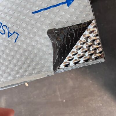 SUS304 Paslanmaz Çelik Kabartma Sac Ayna Yüzey 0.8*1219*2438mm 6WL Tipi Lazer Flimli