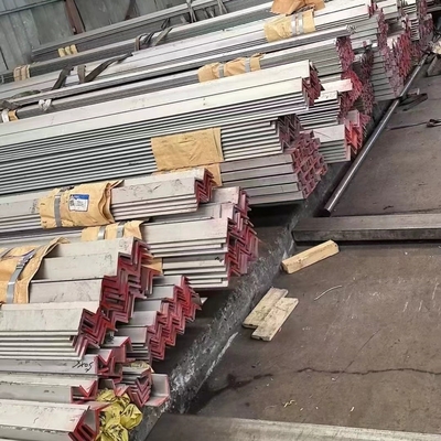 40x40x3mm ASTM A276 TP304 Eşit ve Eşit Olmayan Paslanmaz Çelik Çap Çubuğu SS304 Çap Çubuğu 18%Cr 8%Ni