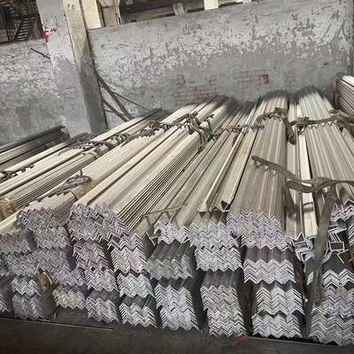 40x40x3mm ASTM A276 TP304 Eşit ve Eşit Olmayan Paslanmaz Çelik Çap Çubuğu SS304 Çap Çubuğu 18%Cr 8%Ni