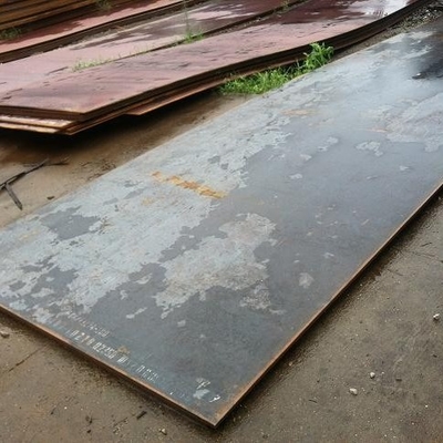 Karbon çelik plaka kalınlığı 3-60mm Sıcak olarak yuvarlanmış Q235 S235JR SS400 Yapı için