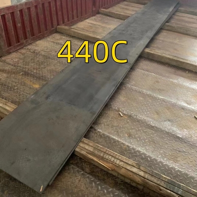 SUS440C paslanmaz çelik düz levha çubuğu boyutu 30MM X 115 X 2METRE Sıcak olarak yuvarlanmış 9Cr18Mo 440C
