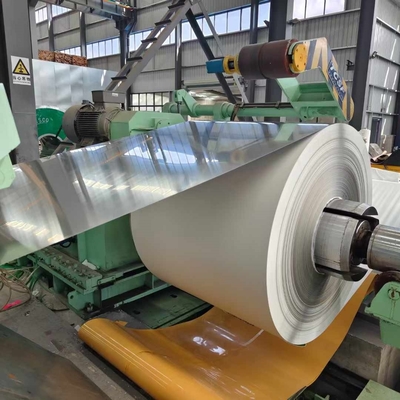 SUS304 Soğuk olarak yuvarlanmış 3 mm x 610 mm paslanmaz çelik sarmal AISI 304 Inox şeridi 2B Yüzeyi
