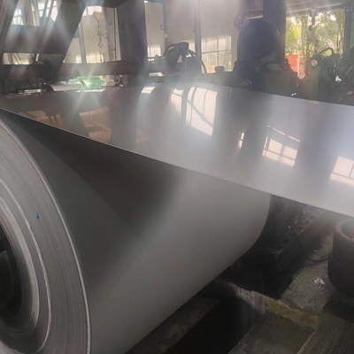 SUS304 Soğuk olarak yuvarlanmış 3 mm x 610 mm paslanmaz çelik sarmal AISI 304 Inox şeridi 2B Yüzeyi
