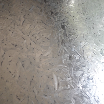 Galvanizli Yüzey Tedavisi SGCC DX51D Sınıf Galvanizli Çelik Yaprak Z80-Z275