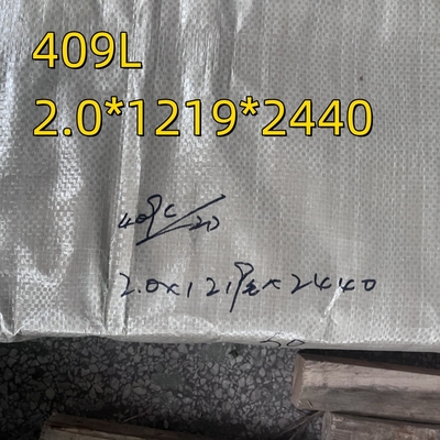 Sıcakta yuvarlanmış paslanmaz çelik levhası 0.5-3mm 2B 2D bitmiş SUH409L