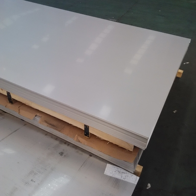 300 Serisi AISI 304 ASTM A240 Standart Paslanmaz Çelik Yaprak 1000-2000mm Genişliği 2B Yüzeyi