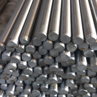 Orta karbonlu çelik yuvarlak çubuklar SAE1045 S45C 16 mm'lik sıvılandırılmış ve ısıtılmış