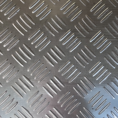 SUS304 Paslanmaz Çelik Çizgi Yaprak 1.0*1219*2438mm 5WL 7WL Dekoratif Ayna Yüzeyi