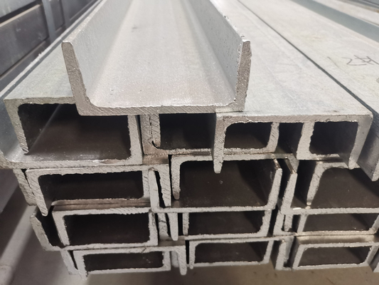 4.5mm Astm A36 Jis Ss400 Galvanizli U Kanal Soğuk Şekillendirilmiş Yapısal Çelik